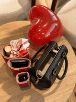 intuit-ii-pochette-tient-debout.jpg